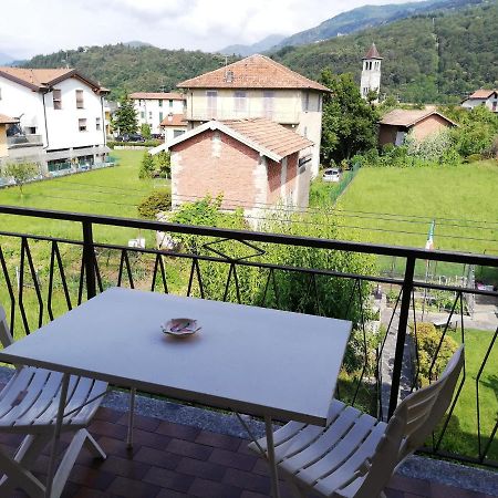 Appartement La Rosa Rossa à Cambiasca Extérieur photo