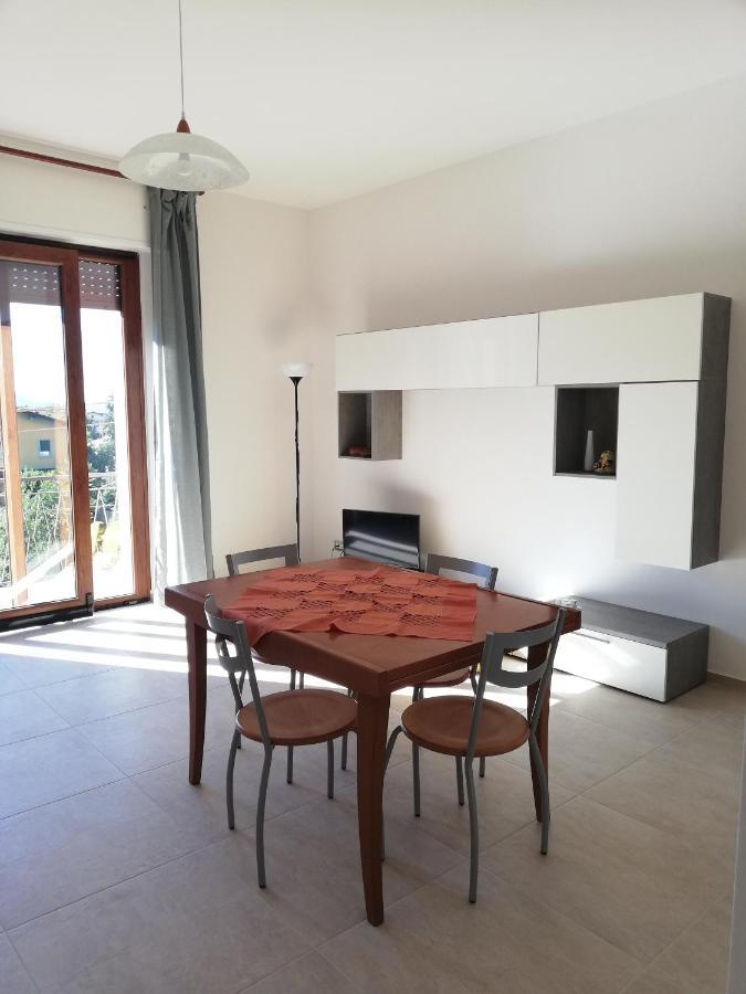Appartement La Rosa Rossa à Cambiasca Extérieur photo