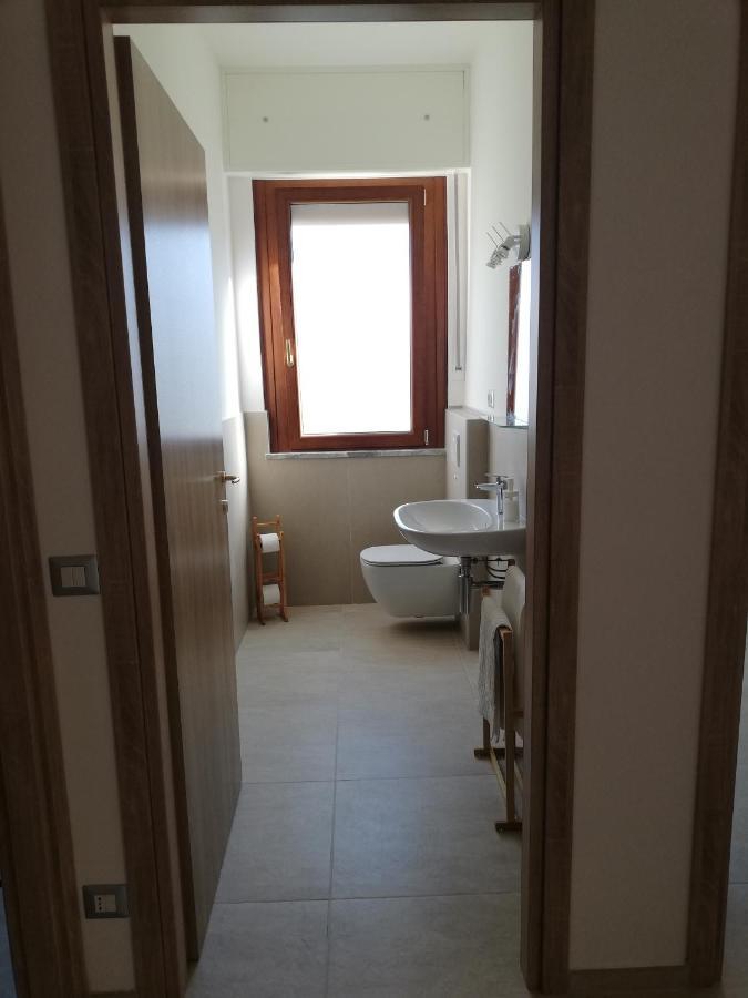 Appartement La Rosa Rossa à Cambiasca Extérieur photo