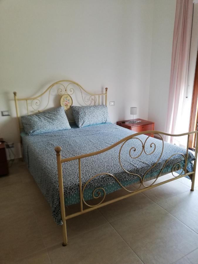 Appartement La Rosa Rossa à Cambiasca Extérieur photo